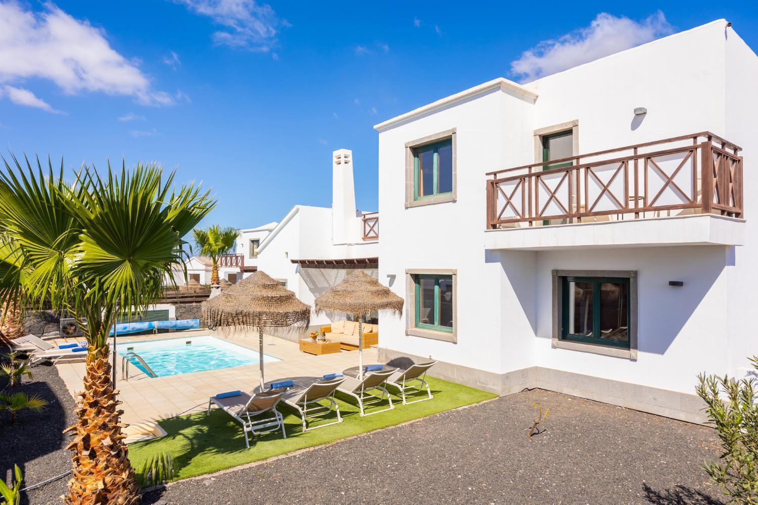 Villa Dacil Playa Blanca  Buitenkant foto
