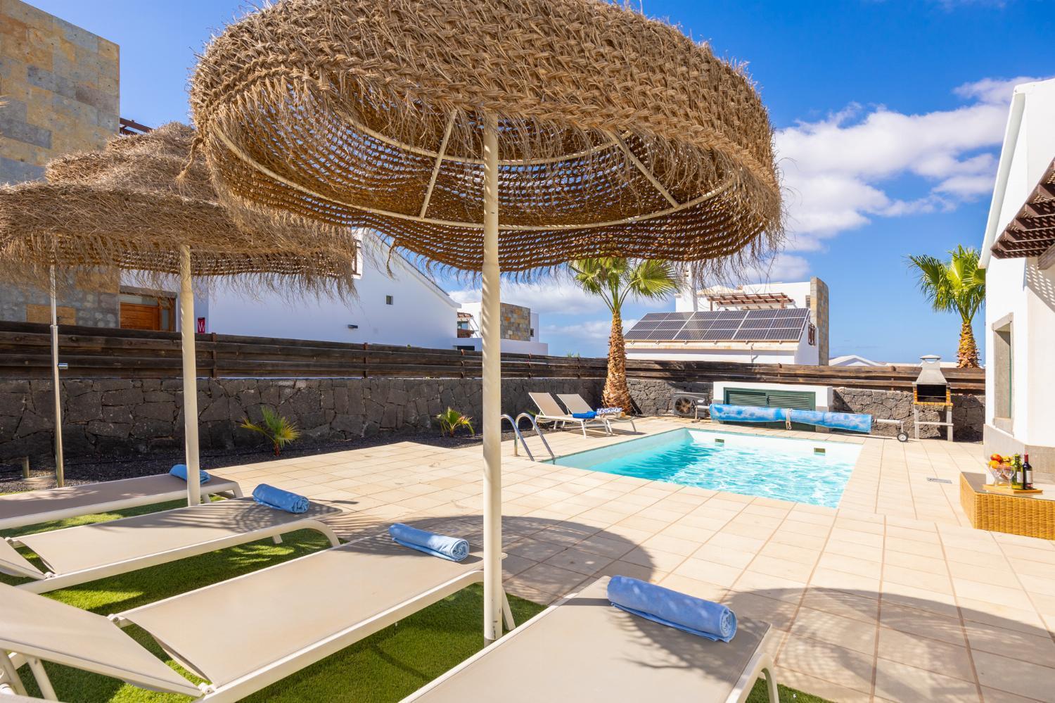 Villa Dacil Playa Blanca  Buitenkant foto